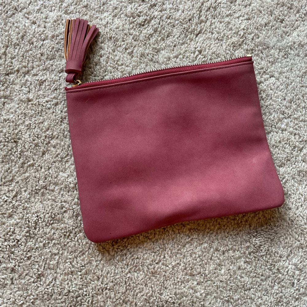 NWOT clutch